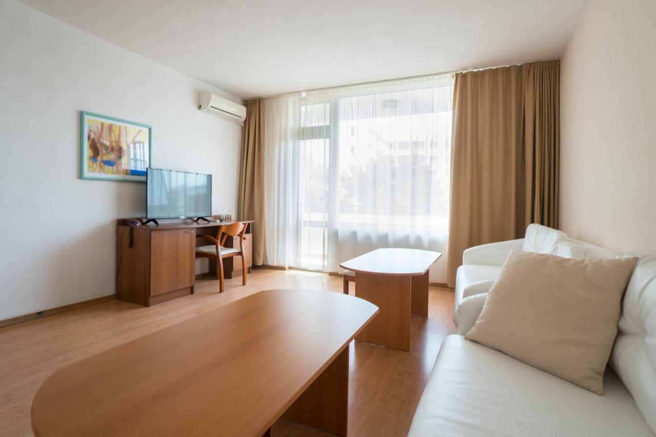 Perla Plaza Hotel Primorsko Exterior foto