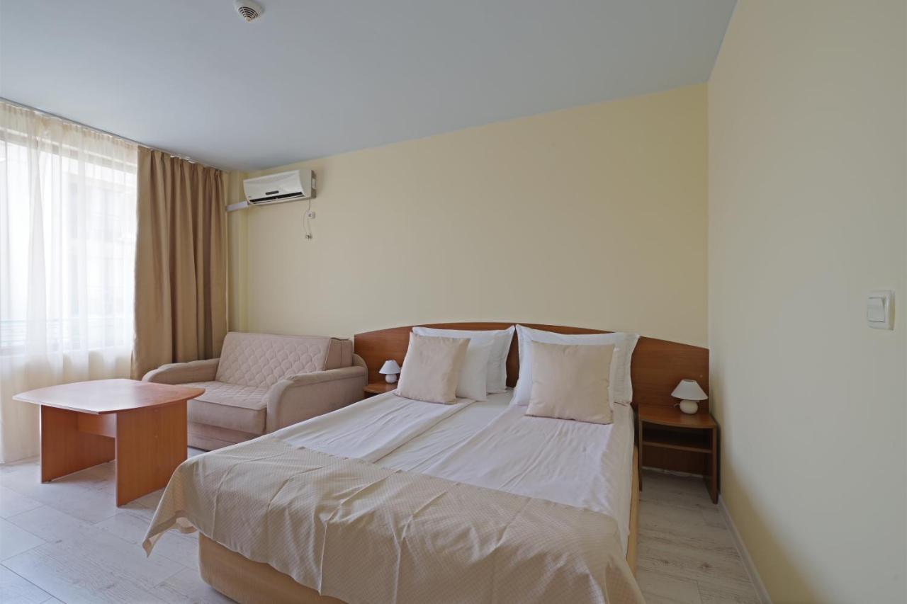 Perla Plaza Hotel Primorsko Exterior foto