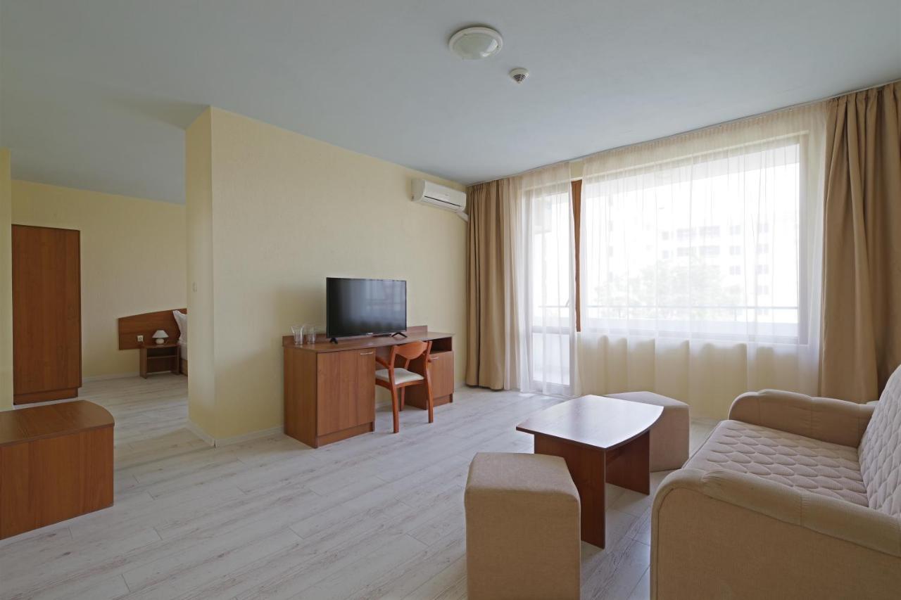 Perla Plaza Hotel Primorsko Exterior foto
